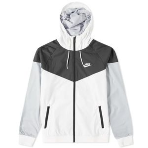 NIKE WINDBREAKER JACKET